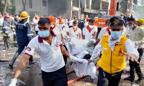 विमान हादसा: प्रत्यक्षदर्शियों ने बयां की आंखों देखी, बोले ‘कभी नहीं भूल पाएंगे, हमारी जिंदगी का ब्लैक डे जैसा’ विमान हादसा: प्रत्यक्षदर्शियों ने बयां की आंखों देखी, बोले ‘कभी नहीं भूल पाएंगे, हमारी जिंदगी का ब्लैक डे जैसा’