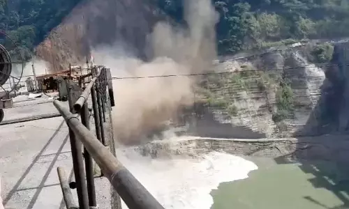 Assam: मानसून की वजह से सुबनसिरी परियोजना में देरी Assam: मानसून की वजह से सुबनसिरी परियोजना में देरी