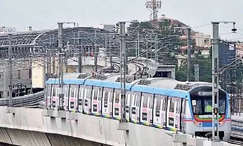 Telangana HC ने पुराने शहर में मेट्रो कार्यों के लिए विरासत संरचनाओं को गिराने पर रोक लगाई