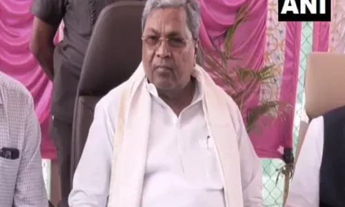 CM ने केंद्रीय मंत्री को पत्र लिखकर आम किसानों के लिए तत्काल मदद मांगी CM ने केंद्रीय मंत्री को पत्र लिखकर आम किसानों के लिए तत्काल मदद मांगी