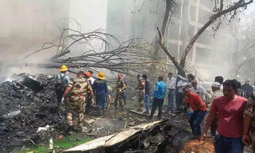 मुझे खुद भरोसा नहीं, मैं कैसे जिंदा निकला: अहमदाबाद विमान हादसे में बचे विश्वास कुमार ने बताया कैसे हुआ चमत्कार मुझे खुद भरोसा नहीं, मैं कैसे जिंदा निकला: अहमदाबाद विमान हादसे में बचे विश्वास कुमार ने बताया कैसे हुआ चमत्कार