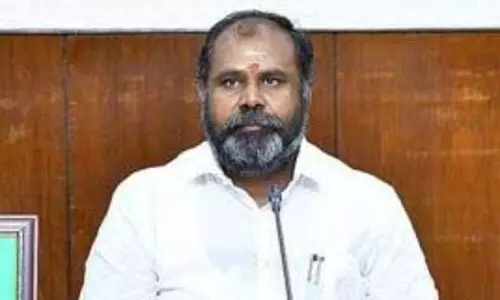 Madurai उदयकुमार ने सीएम की चुप्पी पर की आलोचना Madurai उदयकुमार ने सीएम की चुप्पी पर की आलोचना