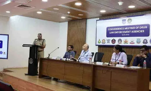 Telangana Anti-Narcotics ब्यूरो ने उभरते खतरों से निपटने के लिए अभिसरण बैठक आयोजित की Telangana Anti-Narcotics ब्यूरो ने उभरते खतरों से निपटने के लिए अभिसरण बैठक आयोजित की