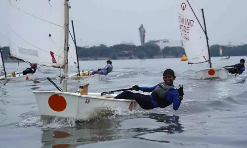 Monsoon Regatta: आयु कुमार, साक्षी स्वर्ण की ओर बढ़ रहे Monsoon Regatta: आयु कुमार, साक्षी स्वर्ण की ओर बढ़ रहे