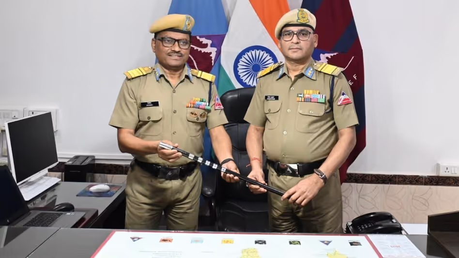 Assam : जितेंद्र प्रसाद ने बीआरओ के पूर्वी सेक्टर के एडीजी का कार्यभार संभाला Assam : जितेंद्र प्रसाद ने बीआरओ के पूर्वी सेक्टर के एडीजी का कार्यभार संभाला