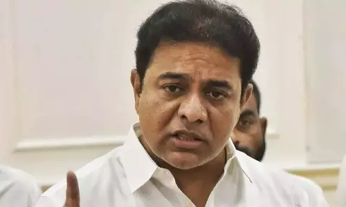 फॉर्मूला ई केस: ACB ने 16 जून को KTR को तलब किया फॉर्मूला ई केस: ACB ने 16 जून को KTR को तलब किया