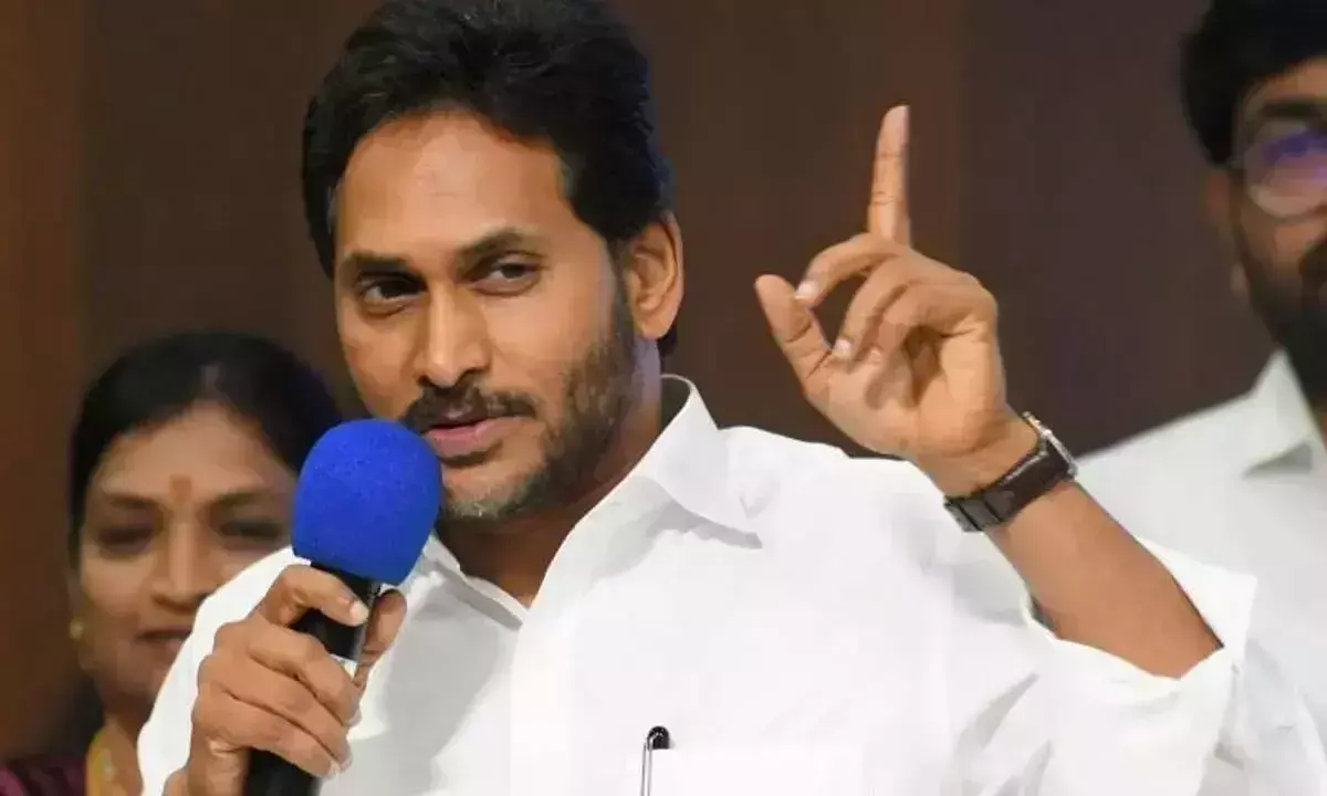 ईसाई नेता ने जगन पर विश्वासघात का आरोप लगाया; नायडू की पहल की सराहना की