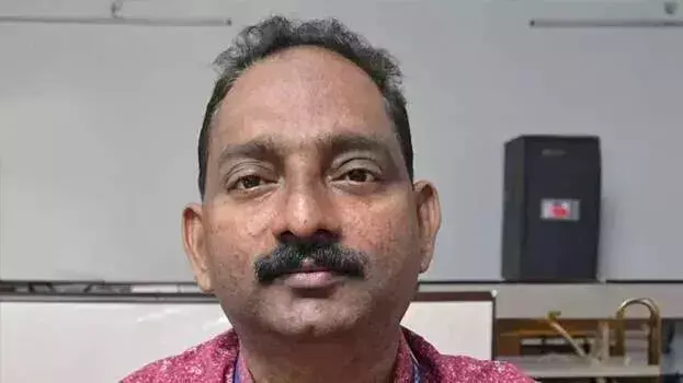 Kerala: सोशल मीडिया पर रंजीता के खिलाफ अभद्र पोस्ट, सरकारी कर्मचारी गिरफ्तार Kerala: सोशल मीडिया पर रंजीता के खिलाफ अभद्र पोस्ट, सरकारी कर्मचारी गिरफ्तार
