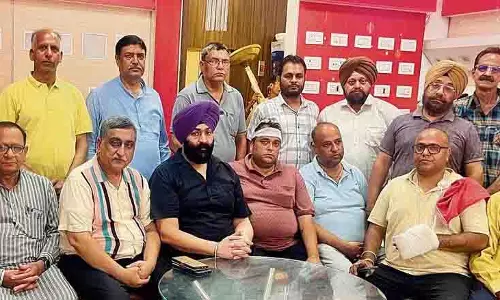 आदेश में देरी को लेकर Nihangs ने रेस्तरां मालिकों पर हमला किया, दुकान में तोड़फोड़ की
