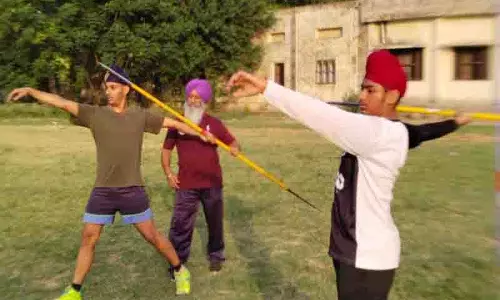 Punjab के सेवानिवृत्त खेल अधिकारी ने खेल प्रतिभाओं को निखारने के लिए अपना जीवन समर्पित कर दिया
