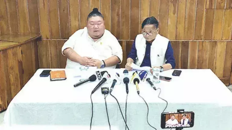 Nagaland : कैबिनेट ने आईएलपी मानदंडों में संशोधन किया, पैनल नौकरी कोटा, ईएनपीओ मुद्दे की समीक्षा करेगा Nagaland : कैबिनेट ने आईएलपी मानदंडों में संशोधन किया, पैनल नौकरी कोटा, ईएनपीओ मुद्दे की समीक्षा करेगा