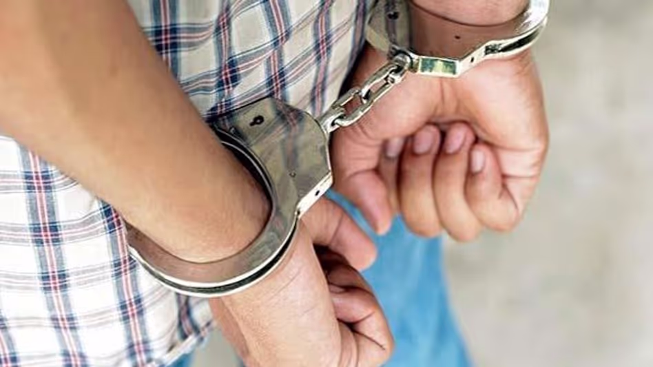 Mizoram : 1.81 करोड़ रुपये की तस्करी की गई सुपारी के साथ छह गिरफ्तार Mizoram : 1.81 करोड़ रुपये की तस्करी की गई सुपारी के साथ छह गिरफ्तार