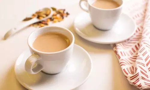 गर्मी में चाय से न टूटे नाता, ठंडी चाय से रखें मोहब्बत कायम