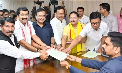 Assam से राज्यसभा के लिए एनडीए के दो उम्मीदवार निर्विरोध चुने गए Assam से राज्यसभा के लिए एनडीए के दो उम्मीदवार निर्विरोध चुने गए