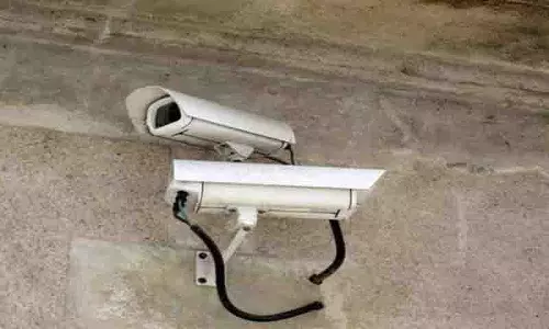 आगजनी की घटना के बाद Cargo Road पर निगरानी कैमरे लगाए जाएंगे