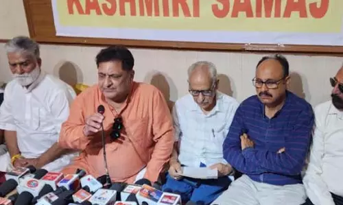 VKS ने विस्थापित पंडितों की सम्मानजनक वापसी और कल्याण के लिए तत्काल कदम उठाने की मांग की