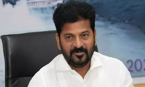 वोट फॉर कैश मामले में सीएम रेवंत रेड्डी अनुपस्थित वोट फॉर कैश मामले में सीएम रेवंत रेड्डी अनुपस्थित