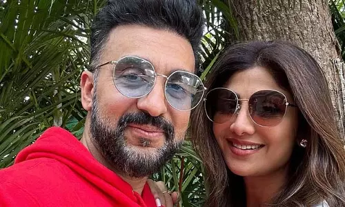 राज कुंद्रा की शो से विदाई, पत्नी शिल्पा शेट्टी पर किया ह्यूमरस कमेंट राज कुंद्रा की शो से विदाई, पत्नी शिल्पा शेट्टी पर किया ह्यूमरस कमेंट