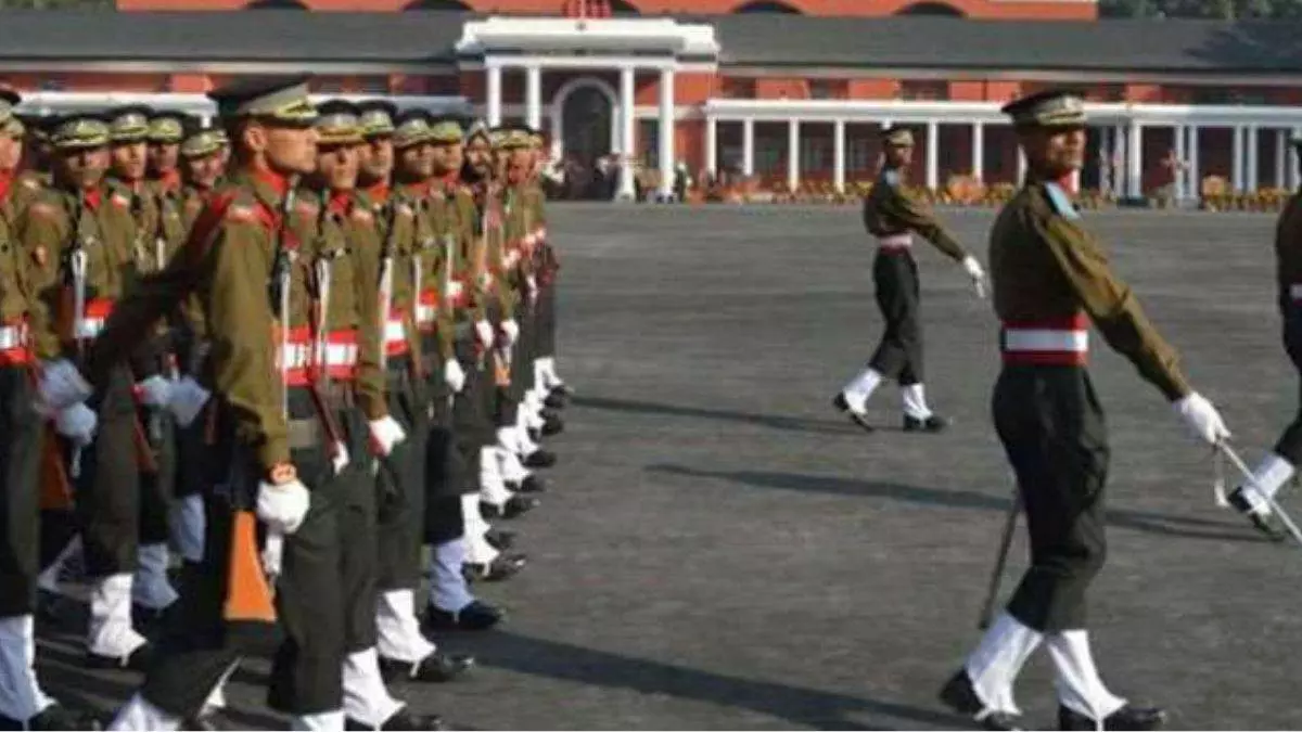 Dehradun: आज से सेना की सेवा में जुटेंगे IMA के 419 नए योद्धा Dehradun: आज से सेना की सेवा में जुटेंगे IMA के 419 नए योद्धा