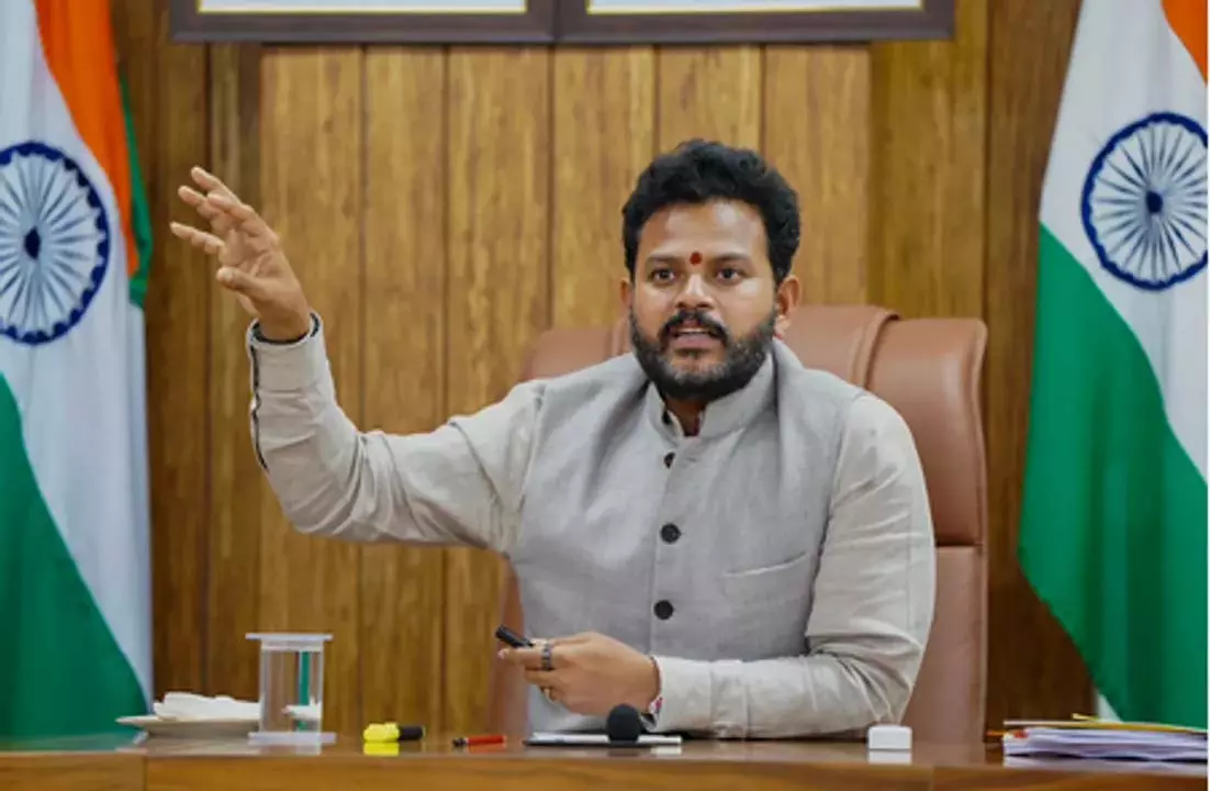 अहमदाबाद विमान दुर्घटना: विमानन मंत्री आज हवाई सुरक्षा पर उच्च स्तरीय बैठक की अध्यक्षता करेंगे अहमदाबाद विमान दुर्घटना: विमानन मंत्री आज हवाई सुरक्षा पर उच्च स्तरीय बैठक की अध्यक्षता करेंगे
