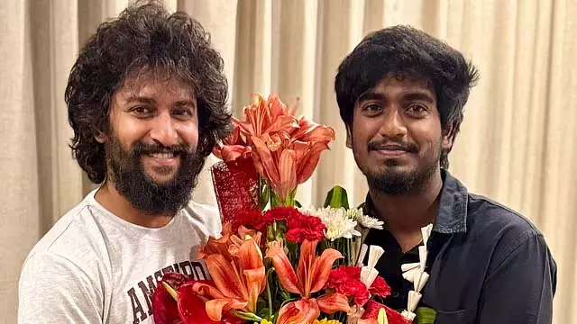 नानी ने टूरिस्ट फैमिली के निदेशक से व्यक्तिगत रूप से मुलाकात की और उन्हें बधाई दी नानी ने टूरिस्ट फैमिली के निदेशक से व्यक्तिगत रूप से मुलाकात की और उन्हें बधाई दी