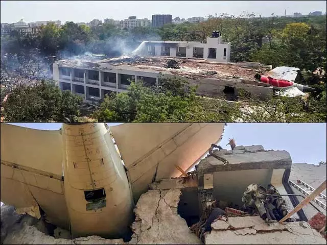 साजिश की आशंका! एयर इंडिया बड़ा विमान हादसा, बाबा रामदेव ने इस देश की ओर इशारा किया साजिश की आशंका! एयर इंडिया बड़ा विमान हादसा, बाबा रामदेव ने इस देश की ओर इशारा किया