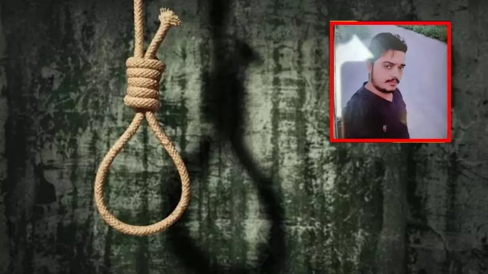 एक ही दिन में एक ही गांव के दो युवकों ने की आत्महत्या एक ही दिन में एक ही गांव के दो युवकों ने की आत्महत्या