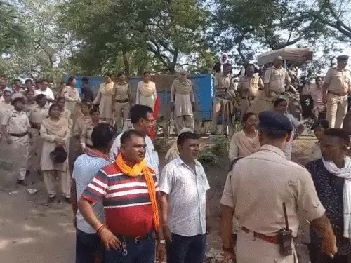 मां विहार कॉलोनी में शिफ्ट किए प्रगति नगर के रहवासी तत्काल दिया गया आवास मां विहार कॉलोनी में शिफ्ट किए प्रगति नगर के रहवासी तत्काल दिया गया आवास