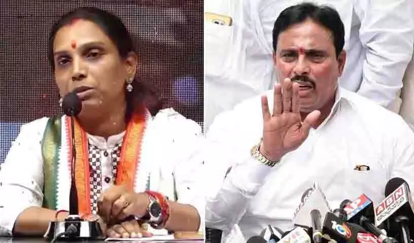 कांग्रेस नेता दानम नागेंदर और Vijaya Reddy के बीच तनाव बढ़ा कांग्रेस नेता दानम नागेंदर और Vijaya Reddy के बीच तनाव बढ़ा