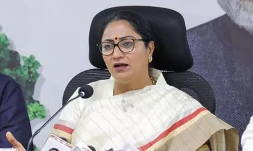 दिल्ली में नई आबकारी नीति जल्द : रेखा गुप्ता
