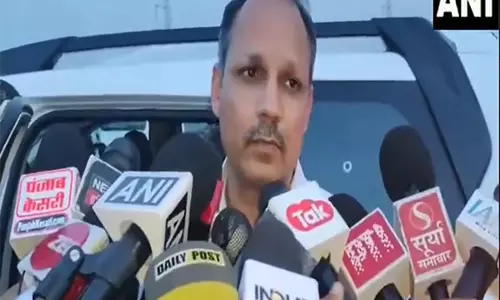 Haryana के करनाल में दो युवकों से हथगोला बरामद, निष्क्रिय किया गया Haryana के करनाल में दो युवकों से हथगोला बरामद, निष्क्रिय किया गया