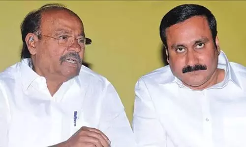 Tamil Nadu : रामदास की तस्वीर के बिना अंबुमणि का निमंत्रण