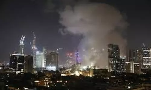 ईरान ने इजरायल पर दागी मिसाइलें, हमले में एक महिला की मौत, 40 से ज्यादा घायल ईरान ने इजरायल पर दागी मिसाइलें, हमले में एक महिला की मौत, 40 से ज्यादा घायल