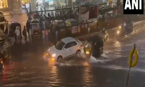 Pune: पिंपरी-चिंचवाड़ के भोसरी इलाके में भारी बारिश के बाद भयंकर जलभराव