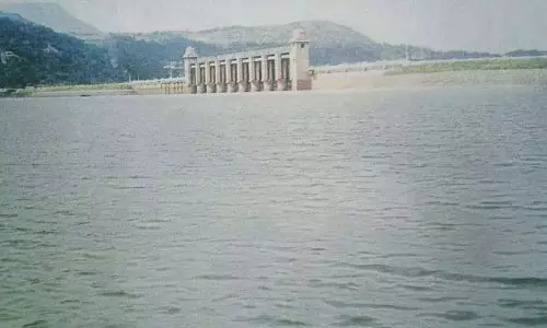 Amravati नदी के किनारे रहने वाले लोगों के लिए बाढ़ की चेतावनी जारी की गई Amravati नदी के किनारे रहने वाले लोगों के लिए बाढ़ की चेतावनी जारी की गई