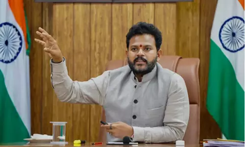 अहमदाबाद विमान दुर्घटना: विमानन मंत्री आज हवाई सुरक्षा पर उच्च स्तरीय बैठक की अध्यक्षता करेंगे अहमदाबाद विमान दुर्घटना: विमानन मंत्री आज हवाई सुरक्षा पर उच्च स्तरीय बैठक की अध्यक्षता करेंगे