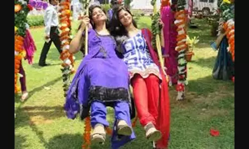 राजा, नारीत्व का जश्न मनाने के लिए ओडिशा का एक त्योहार