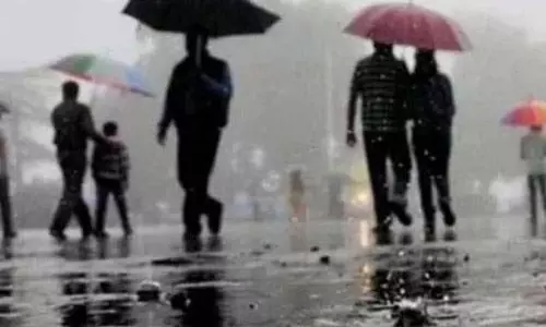 दोपहर 1 बजे तक Tamil Nadu के 7 जिलों में बारिश की संभावना दोपहर 1 बजे तक Tamil Nadu के 7 जिलों में बारिश की संभावना