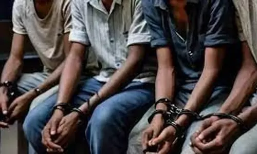 Ballia: छह आरोपी गैर-इरादतन हत्या के मामले में गिरफ्तार Ballia: छह आरोपी गैर-इरादतन हत्या के मामले में गिरफ्तार