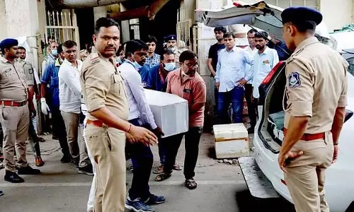 Bengaluru: आईटी प्रोफेशनल की जन्मदिन यात्रा एयर इंडिया दुर्घटना में समाप्त Bengaluru: आईटी प्रोफेशनल की जन्मदिन यात्रा एयर इंडिया दुर्घटना में समाप्त