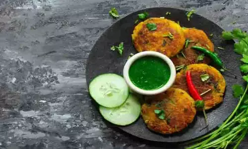 Snack Recipes : झटपट बनने वाली स्नैक रेसिपी जो गर्मी और बारिश दोनों में स्वाद का तड़का लगा सकती हैं