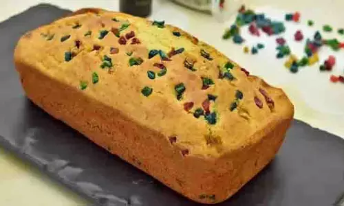 Tutti Frutti Cake:  बिना अंडे के बनाएं स्वादिष्ट टूटी फ्रूटी केक, जानें रेसिपी
