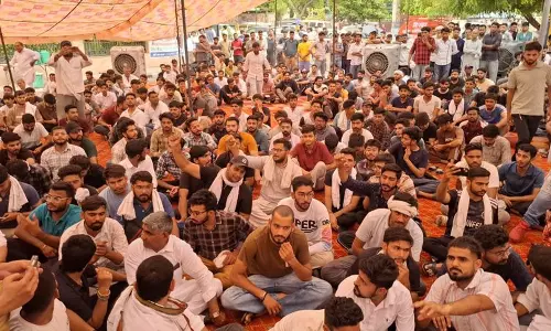 HAU  के छात्रों ने मंत्री के प्रस्ताव को ठुकराया, चौथे दिन भी जारी रहा विरोध प्रदर्शन