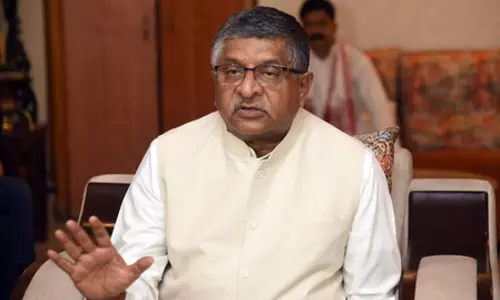 भारत-पाकिस्तान के बीच तीसरे की दखलंदाजी नहीं होगी: रविशंकर प्रसाद