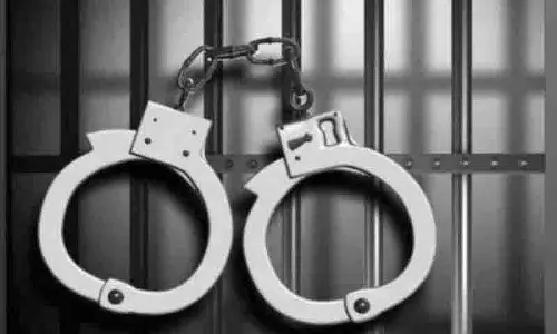 Karimnagar पुलिस ने स्वयंभू बाबाओं के गिरोह का भंडाफोड़ कर 15.30 लाख रुपये बरामद किए