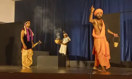 राजा नहीं संन्यासी का मान होता है छत्तीसगढ़ में राजा नहीं संन्यासी का मान होता है छत्तीसगढ़ में