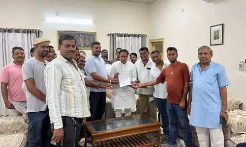 Jaipur: संसदीय कार्य मंत्री ने जोधपुर सर्किट हाउस में की जनसुनवाई