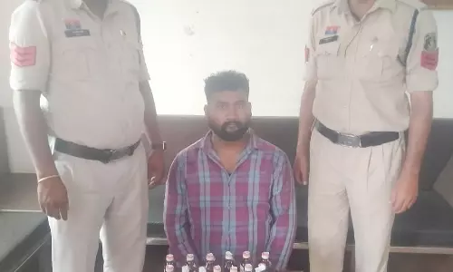 रायपुर : शमशान घाट के पास शराब बिक्री, कबीर नगर का युवक गिरफ्तार