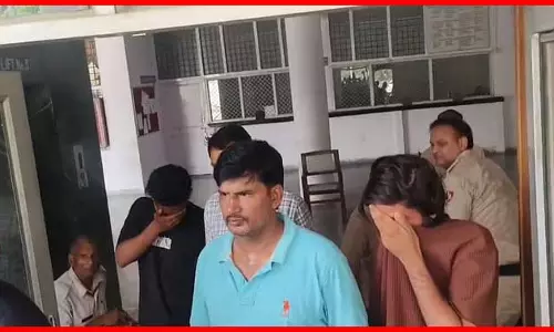 हैंड ग्रेनेड के साथ पकड़ाए दो युवक, मचा हड़कंप, बड़ी वारदात को अंजाम देने की फिराक में थे हैंड ग्रेनेड के साथ पकड़ाए दो युवक, मचा हड़कंप, बड़ी वारदात को अंजाम देने की फिराक में थे