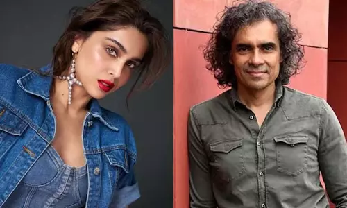 Sharvari : बर्थडे बना खास, इम्तियाज अली संग नई फिल्म की घोषणा Sharvari : बर्थडे बना खास, इम्तियाज अली संग नई फिल्म की घोषणा